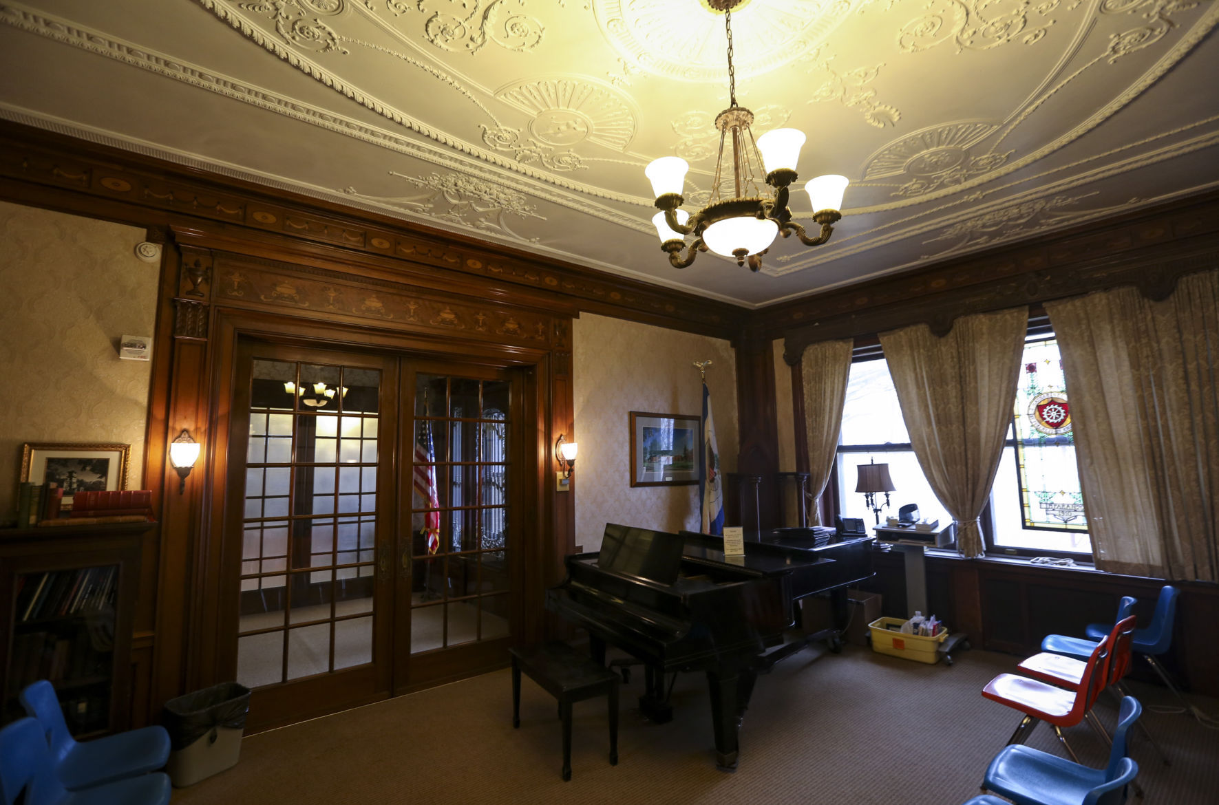 112817-BETTENDORF-MANSION-019